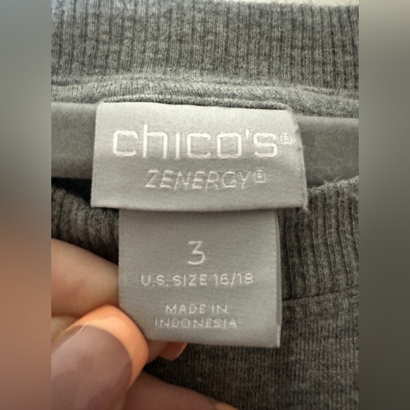 Chico’s Zenergy Gray 3/4 Sleeve Lightweight Pullover Women's Top Size XL - Picture 6 of 8